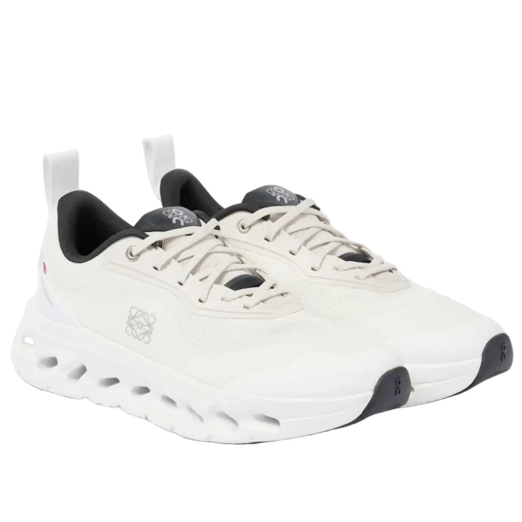 Women's White X On Cloudtilt 2.0 Running Shoes