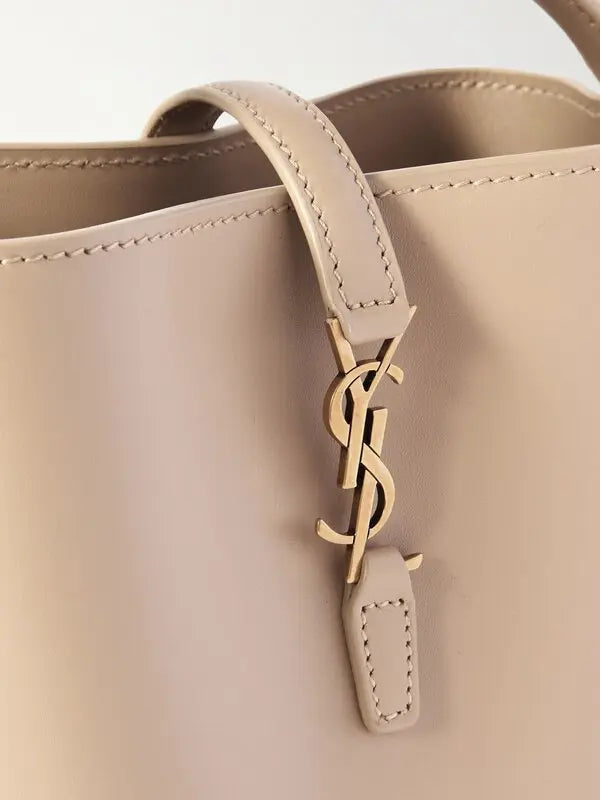 le 37 small bucket bag -  neutrals
