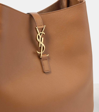 Le 5 à 7 Supple Large leather shoulder bag