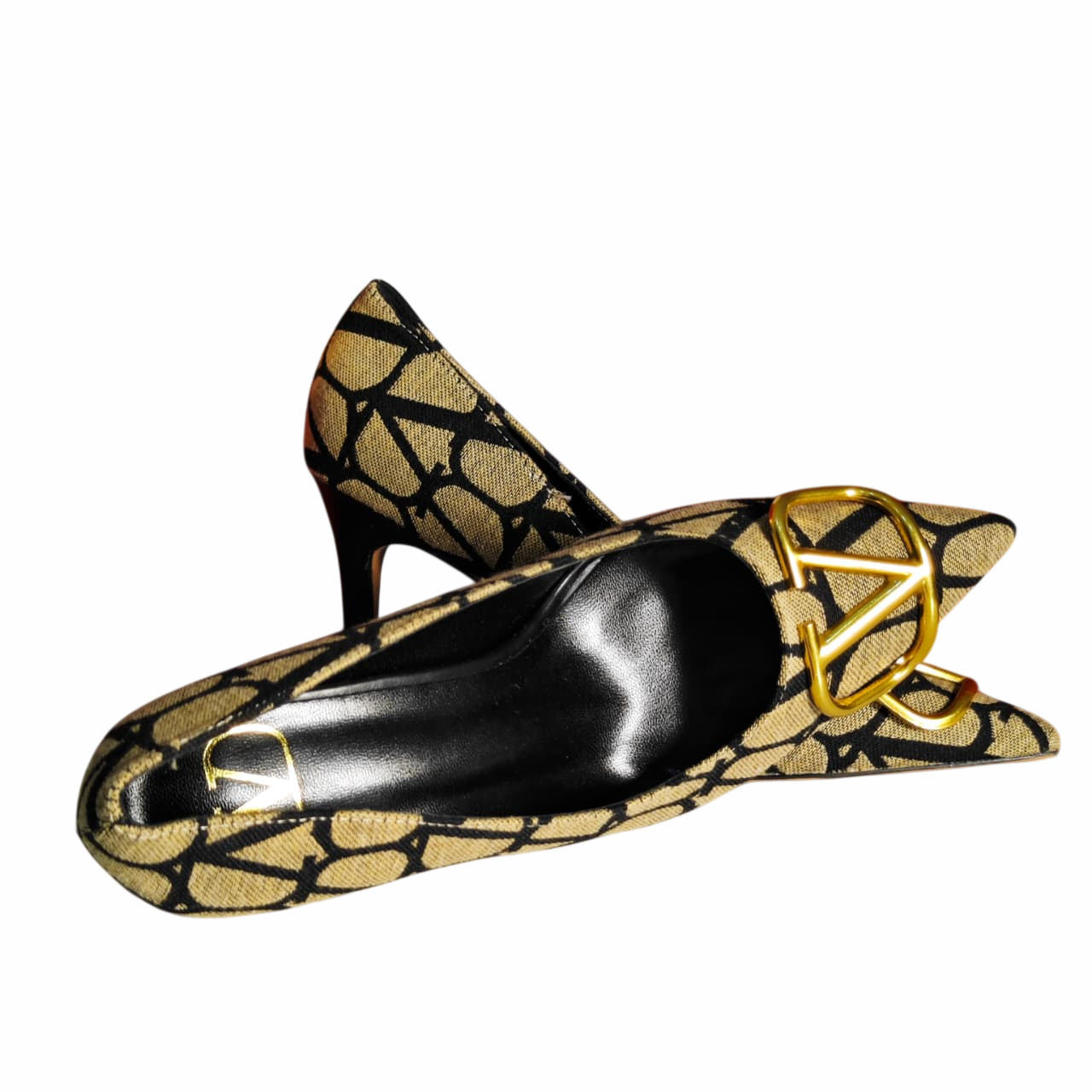 Valentino Garavani VLogo Pumps