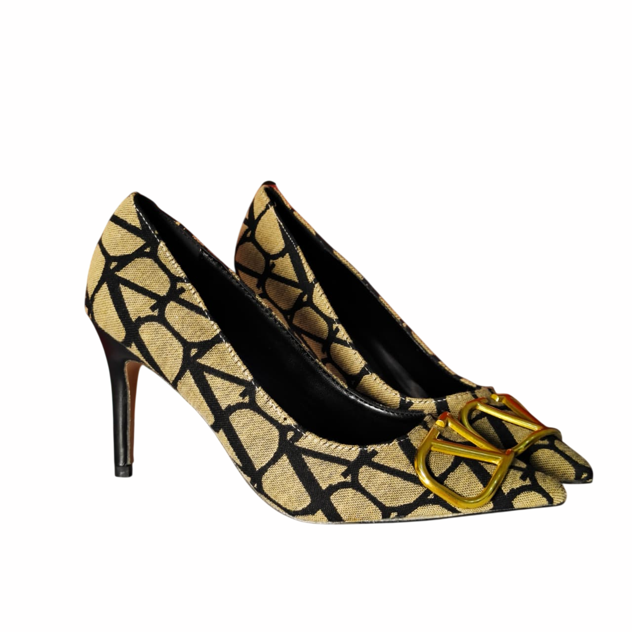 Valentino Garavani VLogo Pumps