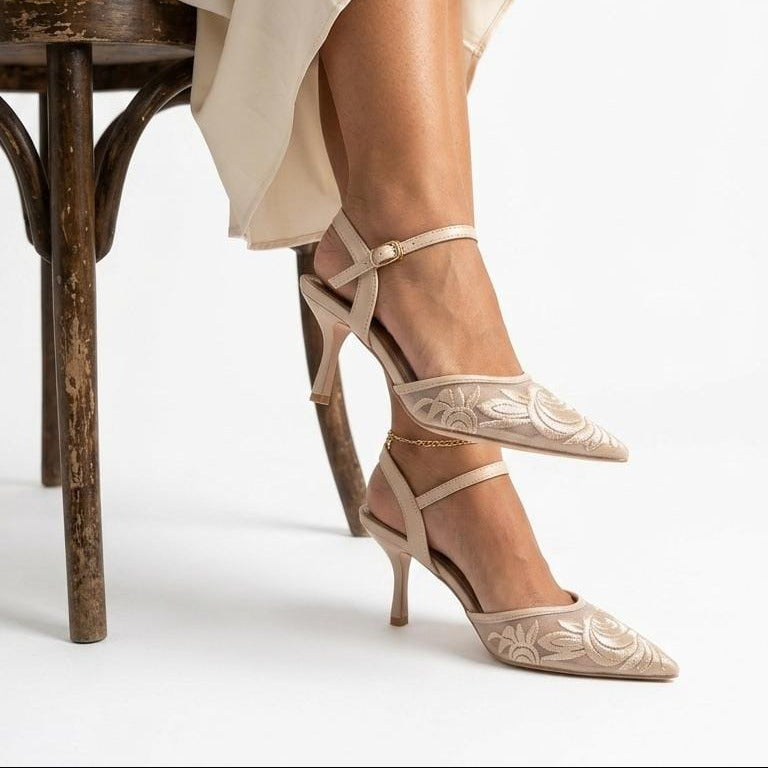 Luna Embroidered Pointed Heel